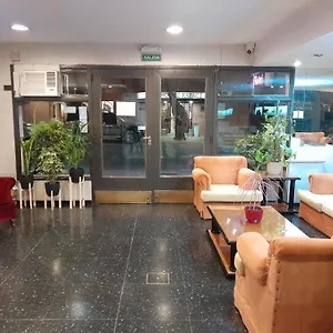 Hotel Petit Mendoza